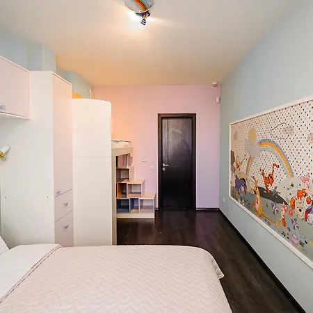Apartment Spacious Close To Valea Trandafirelor Park! *